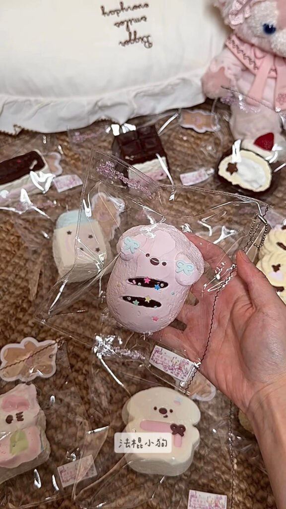 335008 Apple Cat Baguette Puppy / 苹果咪 バゲットこいぬ