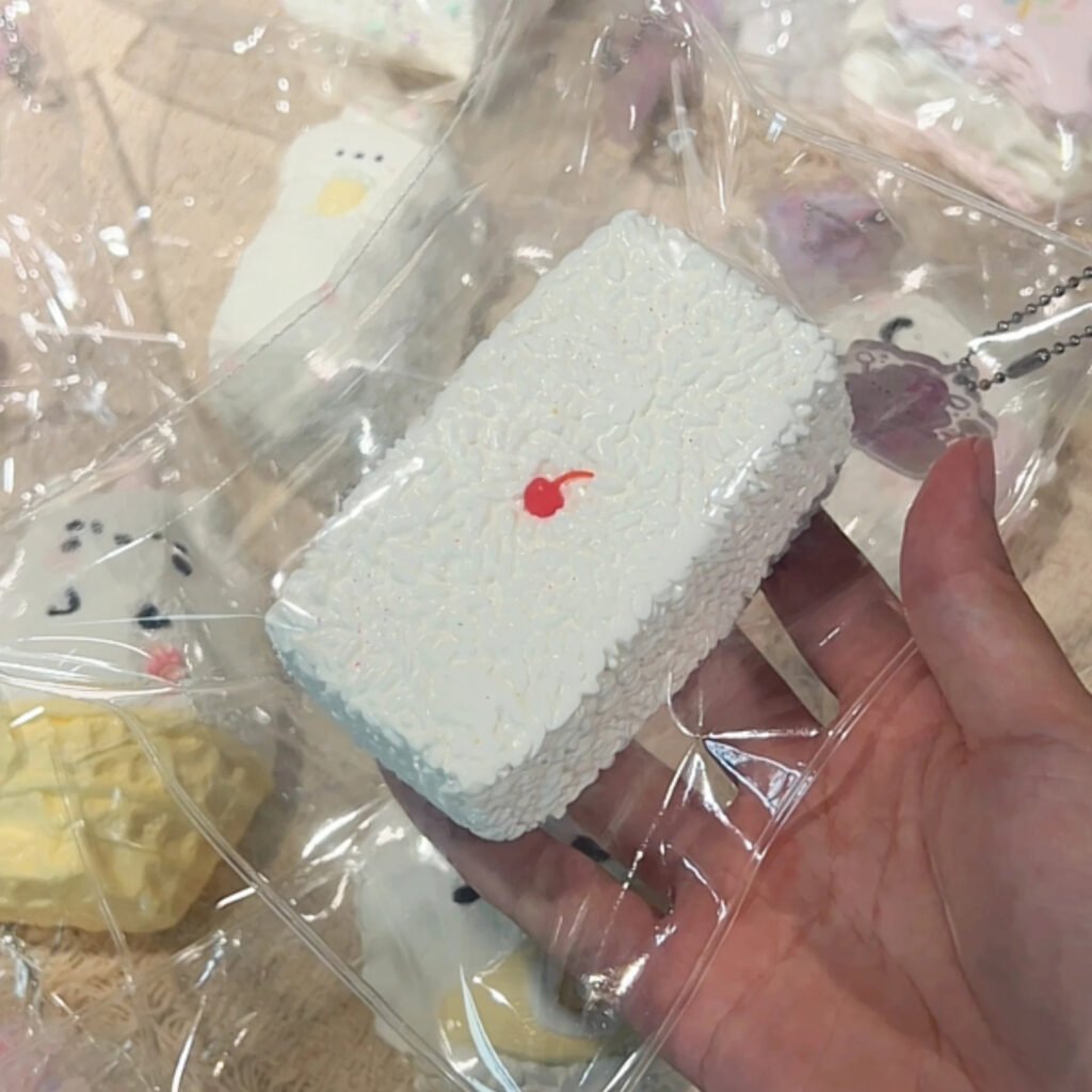 402017 Berry Berry Cherry Rice Ball (Light Cheese Texture Series) / 莓了个莓 樱桃饭团(轻芝士触感系列)