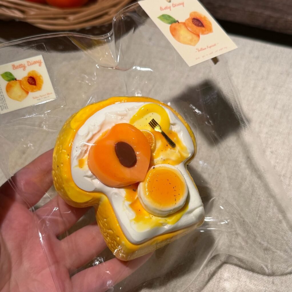 155030 BettyDiary Apricot Butter Toast / 贝蒂日记 アプリコットバタートースト