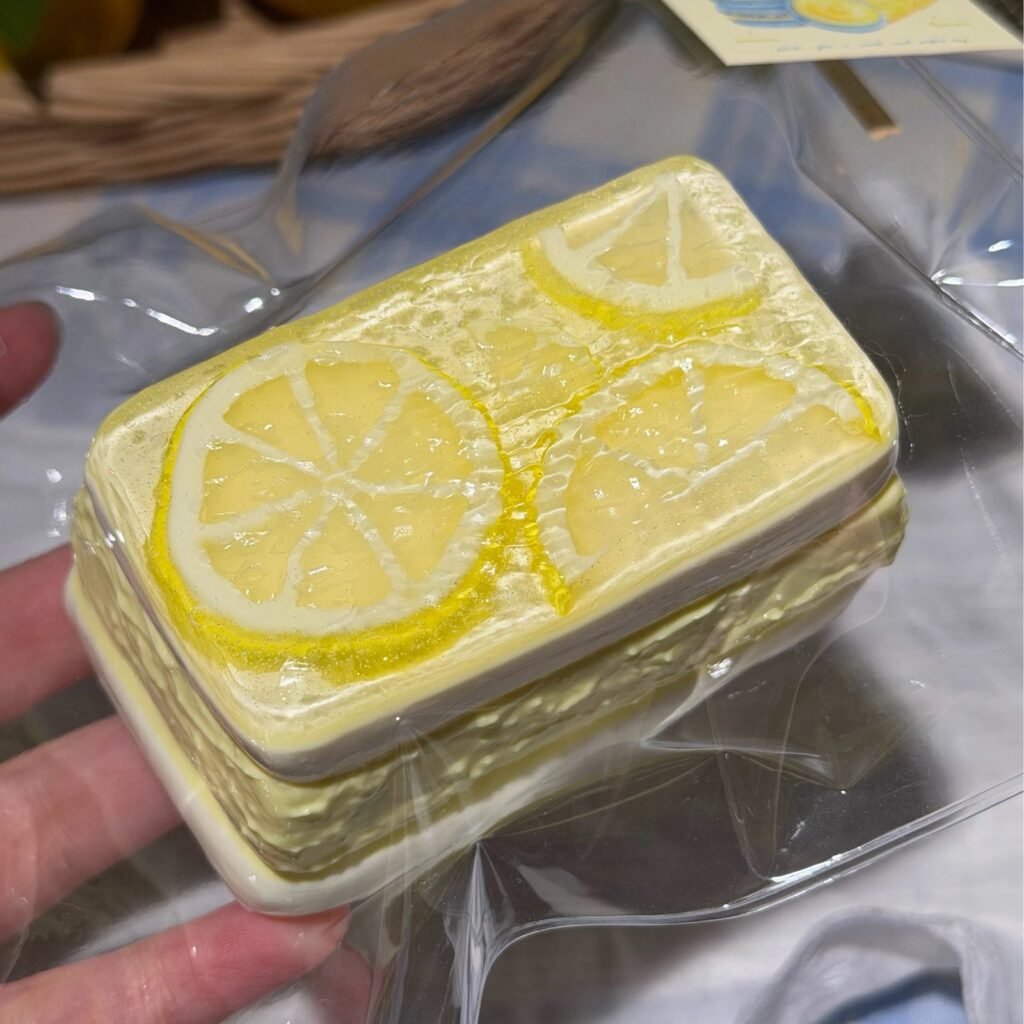 155035 BettyDiary Lemon Iced Milk Filled Bread / 贝蒂日记 レモンアイスミルクサンドパン
