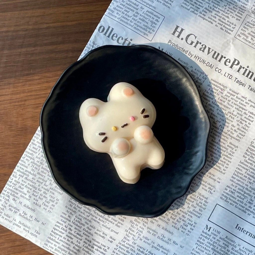 258054 Cheese Berry Handmade Heterochromia Kitty (Pure Clay Texture Series) / 芝士莓莓Hand made 异瞳喵喵（纯泥感触感系列）