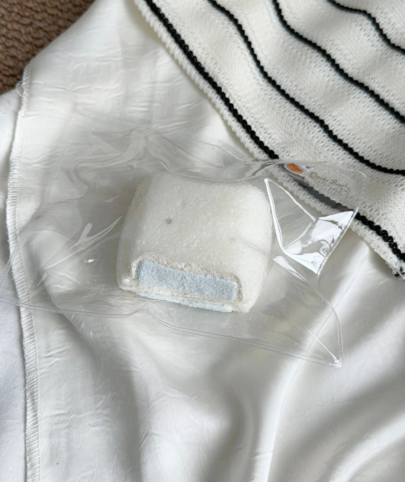 45003 Choco Bear Sea Salt Mochi (Light Yogurt Flocked Texture Series) / 巧可熊捏捏 海盐糯米糍(轻酸奶绒感触感系列)