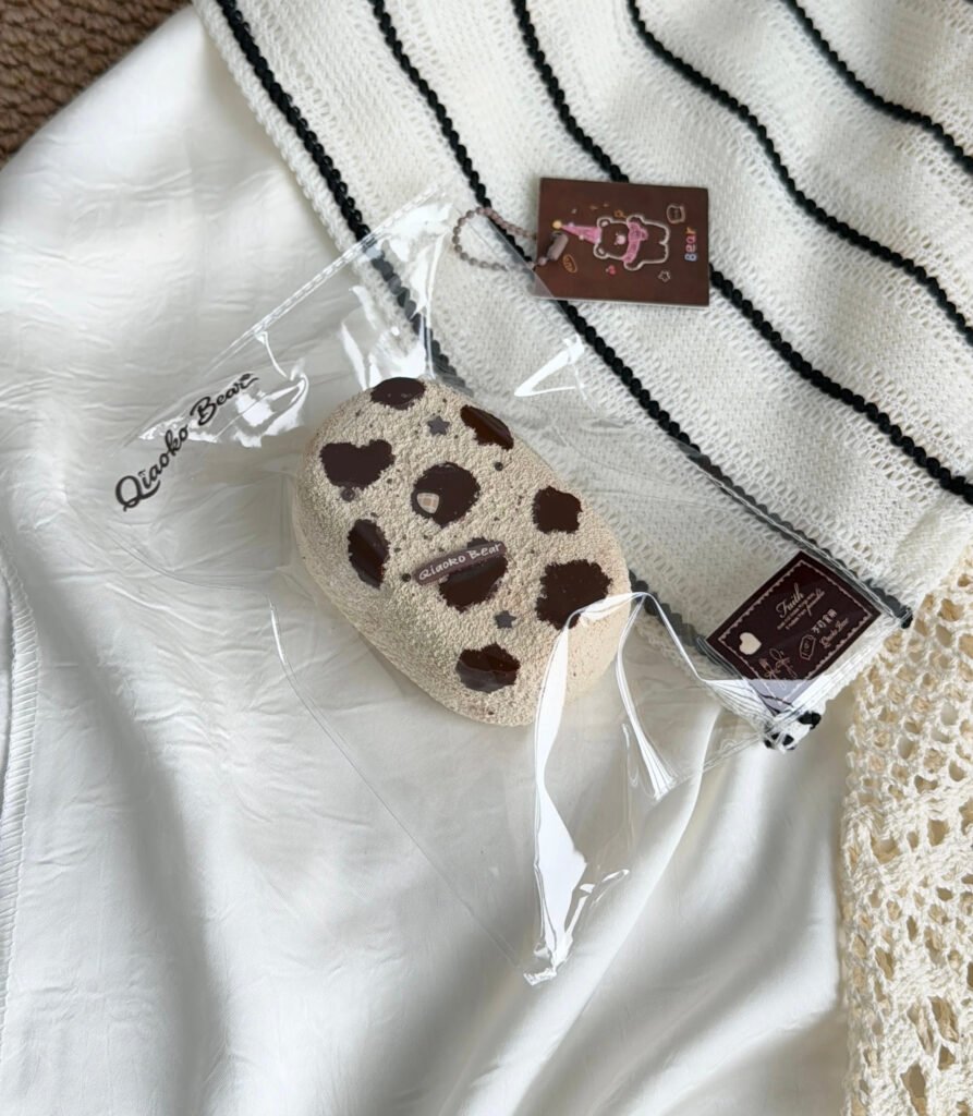 45019 Choco Bear Cow-Pattern Senbei (Light Yogurt Texture Series) / 巧可熊捏捏 奶牛纹仙贝(轻酸奶触感系列)