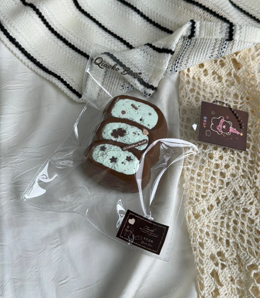 45022 Choco Bear Chocolate Mochi Ball (Light Yogurt Texture Series) / 巧可熊捏捏 薄巧团子(轻酸奶触感系列)