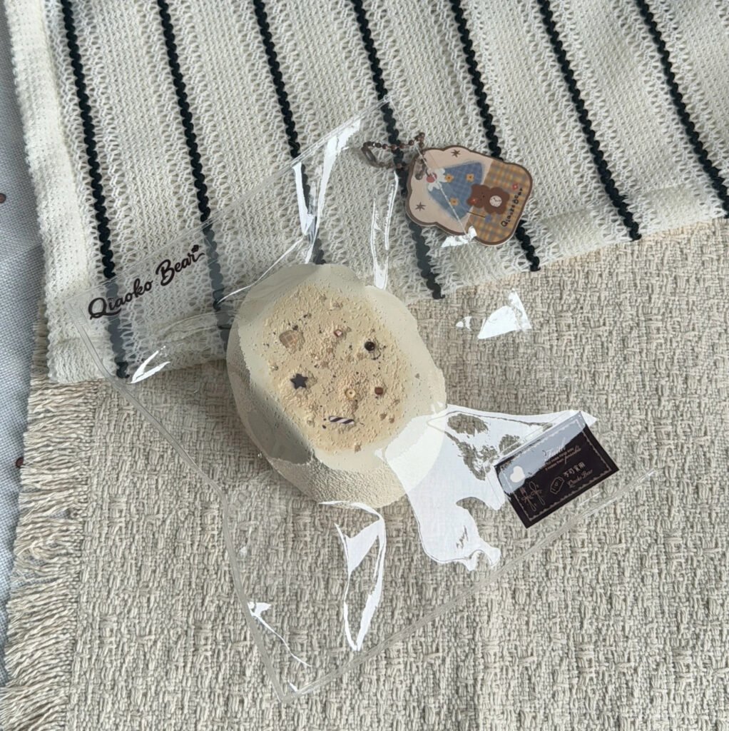 45061 Choco Bear Baked Milk Senbei (Yogurt Texture Series) / 巧可熊捏捏 焼きミルクせんべい(ヨーグルト触感シリーズ)