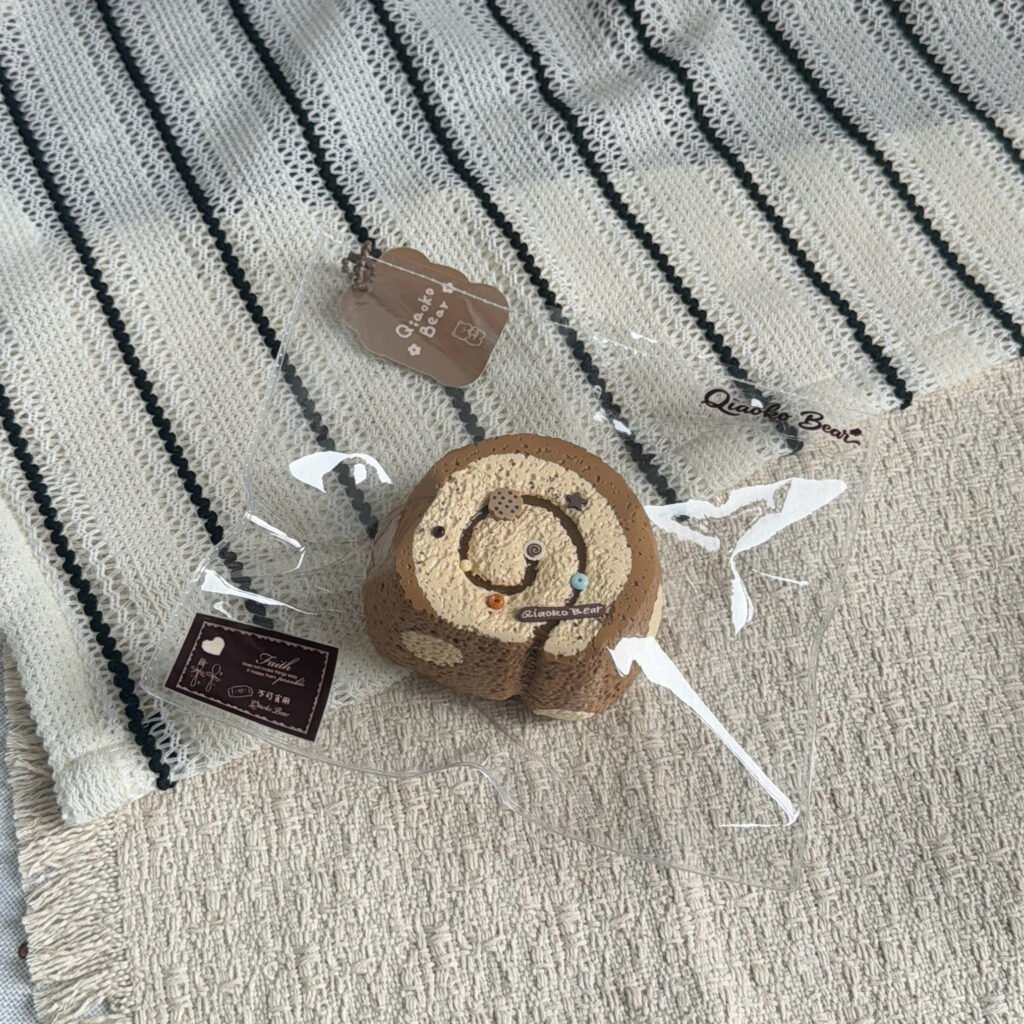 45064 Choco Bear Tiramisu Cake Roll (Yogurt Texture Series) / 巧可熊捏捏 ティラミスケーキロール(ヨーグルト触感シリーズ)
