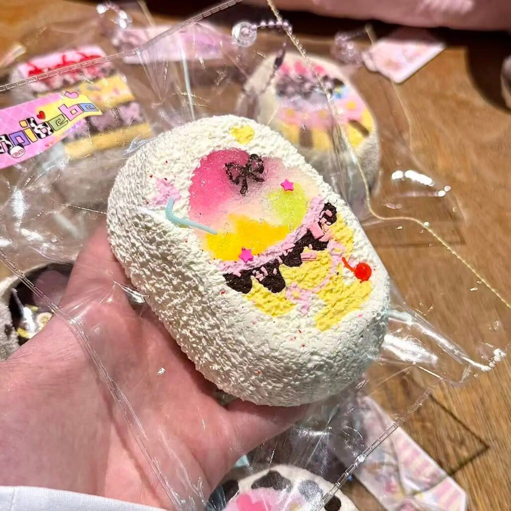 393003 Choibebe Smoothie Bowl Senbei (Soft Milk Cake Texture Series) / Choibebe 沙冰碗仙贝（绵奶糕触感系列）