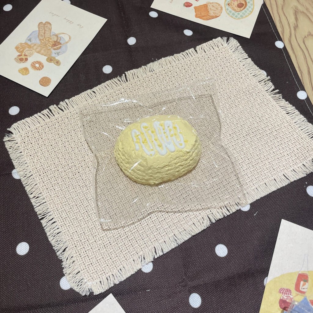 182035 Cotton Candy Nian Knitted Senbei (Light Cream Texture Series) / 棉花糖捏 针织仙贝（轻奶油触感系列）