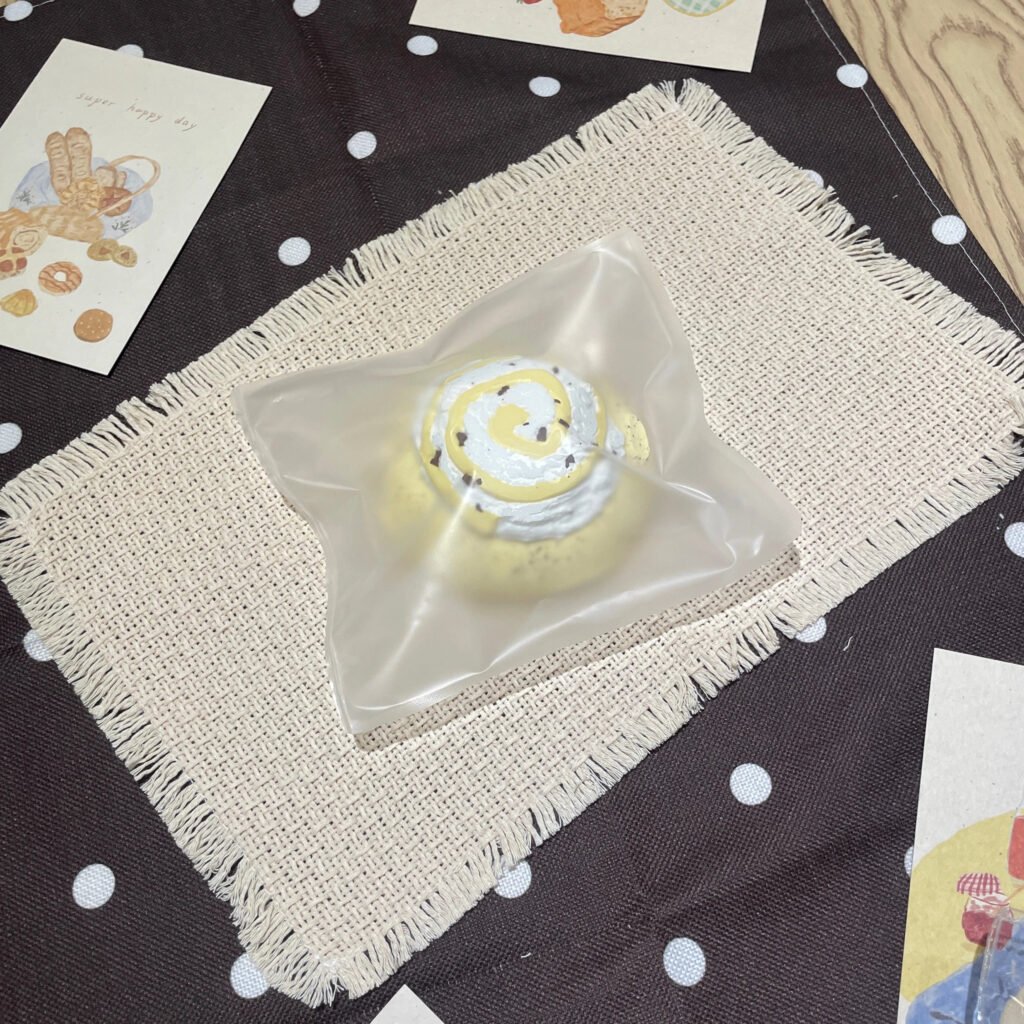 182038 Cotton Candy Nian Butter Ring (Light Cream Texture Series) / 棉花糖捏 黄油圈圈（轻奶油触感系列）