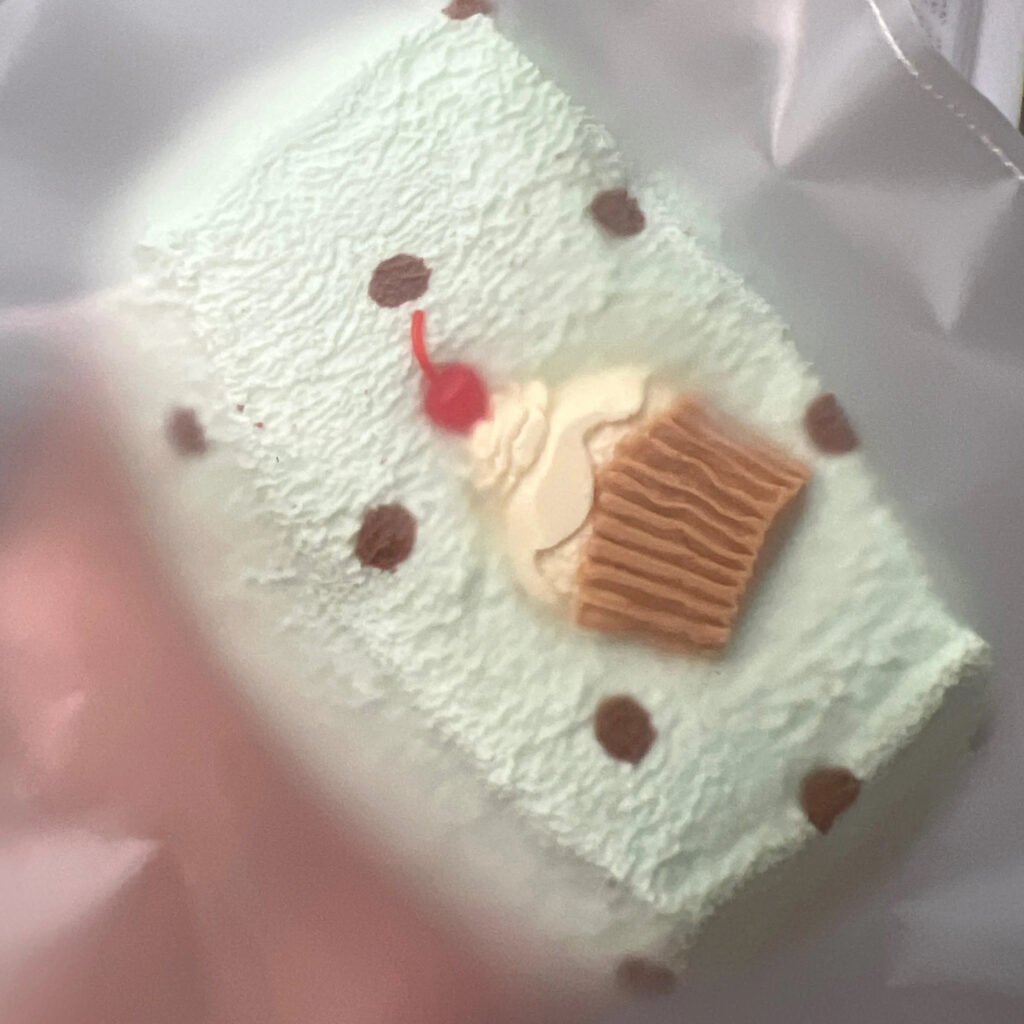 374011 Caramel Pea Polka Dot Tofu Toast (Cotton Clay Texture Series) / 焦糖豌豆 波点豆腐吐司(棉花泥触感系列)
