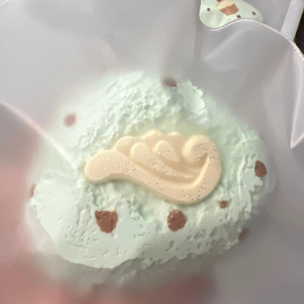 374031 Caramel Pea Flying Choux Bun (Clay Texture Series) / 焦糖豌豆 想飞的雪芙包（黏土泥触感系列）