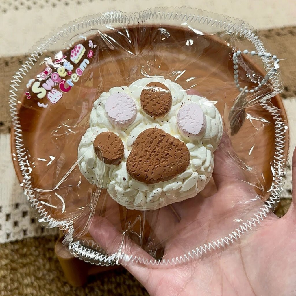 103011 Creamy Sweet Squishy Chocolate Cat Paw (Oven Cream Clay Texture Series) / 奶油小甜捏 巧克力猫爪(烤箱奶油泥触感系列)