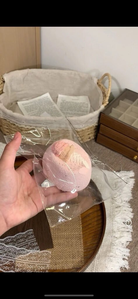 157025 Da Mianao Pink Coffee Cone Fluffy Senbei (Whipped Cream Texture Series) / Da棉袄 粉咖甜筒茸茸仙贝（绵奶油触感系列）