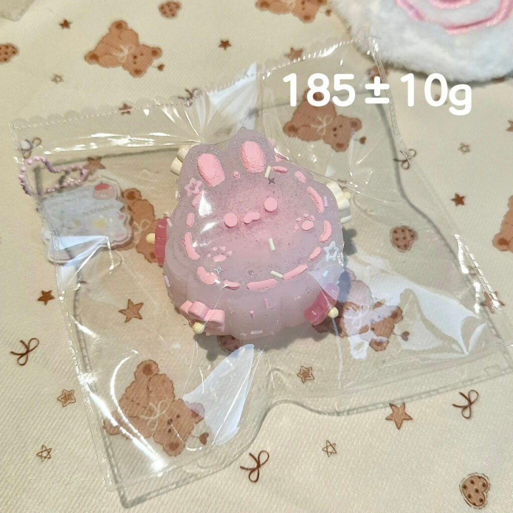 111047 DollCat Flower Bunny Snow Skin Mooncake (Dense Clay Texture Series) / DollCat玩偶猫 小花兔子冰皮月饼（扎紧泥触感系列）