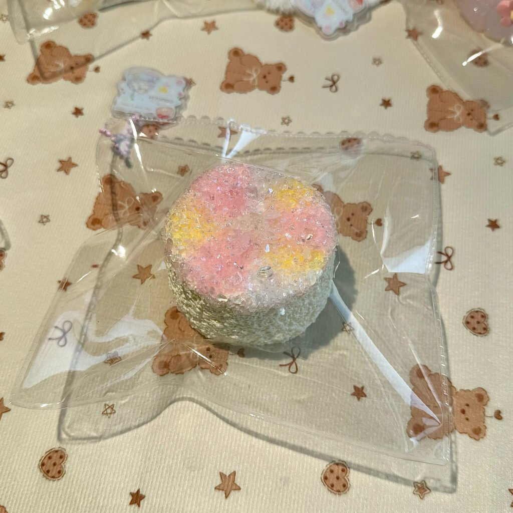 111084 DollCat Tri-Color Jam Round Toast (Cotton Clay Texture Series) / DollCat玩偶猫 圆吐司·三色果酱（棉花泥触感系列）