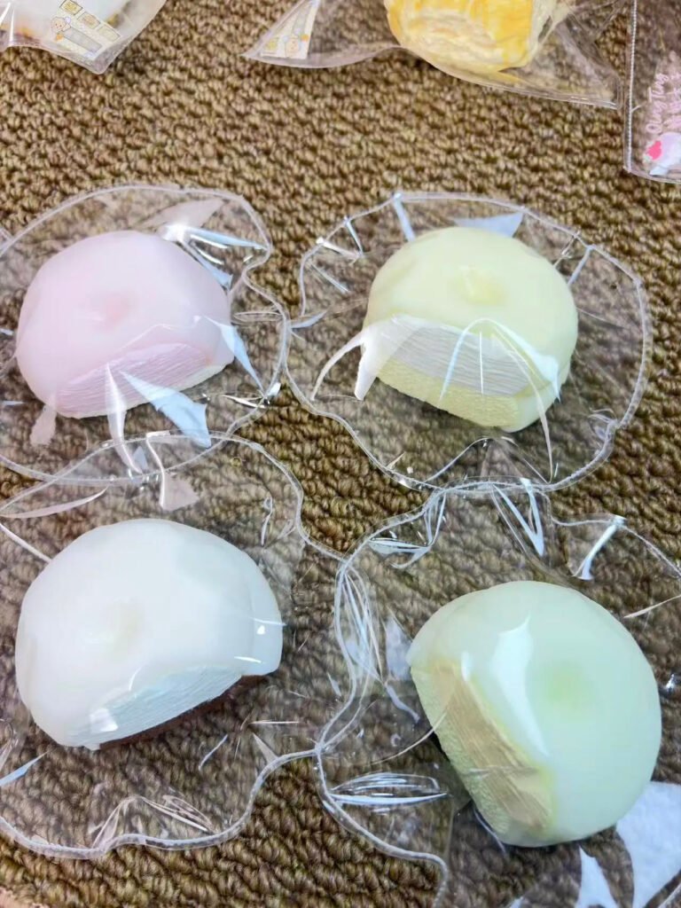 382009 Dragonfly King Mint Chocolate Mochi (Dry Cream Texture Series) / 蜻蜓大王 薄巧糯米糍(干奶油触感系列)