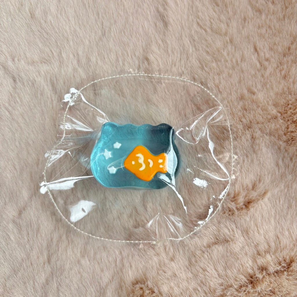 368086 Dun Shizai Little Goldfish Bowl (Slow-Rebound Jelly Texture Series) / 吨实在 小金鱼的鱼缸（果冻慢回弹触感系列）