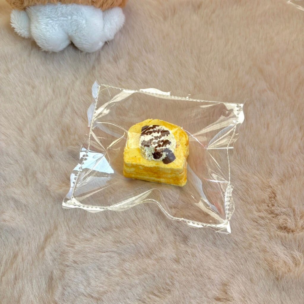 368103 Dun Shizai Mini Ice Cream Temptation (Fluffy Clay Texture Series) / 吨实在 冰淇淋的诱惑小鼻嘎（绵绵泥触感系列）