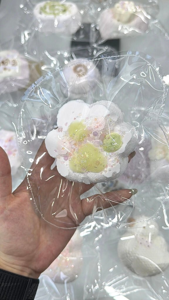 149041 DuozaiNN Jasmine Grape Cat Paw (Cocoa Sticky Clay Texture Series) / 多仔捏捏 茉莉青提猫爪（可可黏糊泥触感系列）