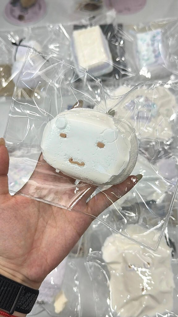 149062 DuozaiNN Big-Face Macaron (Light Cream Texture Series) / 多仔捏捏 大脸马卡龙（轻奶油触感系列）
