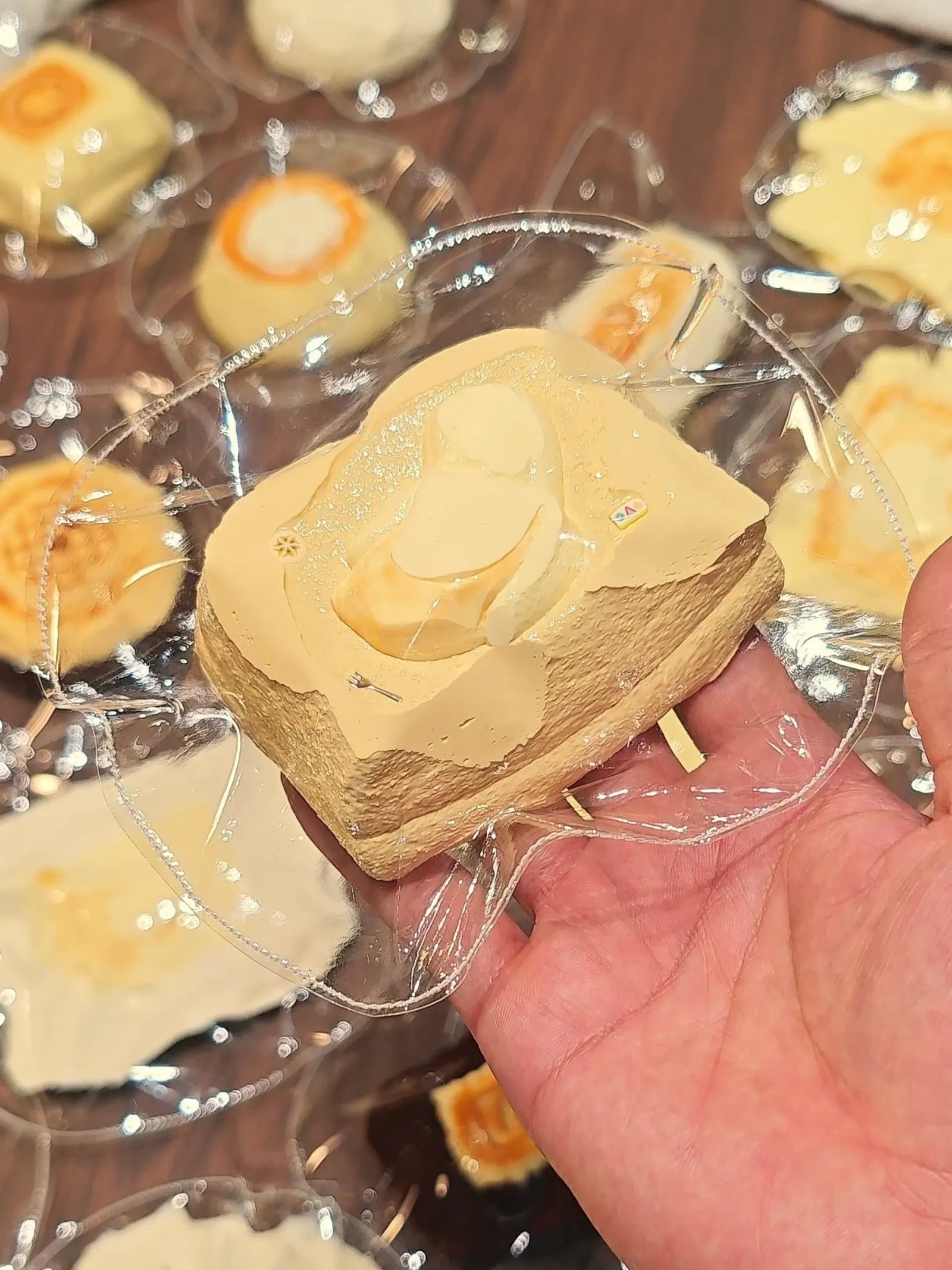 259074 Enze Nienie Peak Edition Banana Toast (BT Soft Yogurt Clay Texture Series) / 恩泽捏捏(巅峰版) バナナトースト (BTソフトヨーグルトクレイ触感シリーズ)