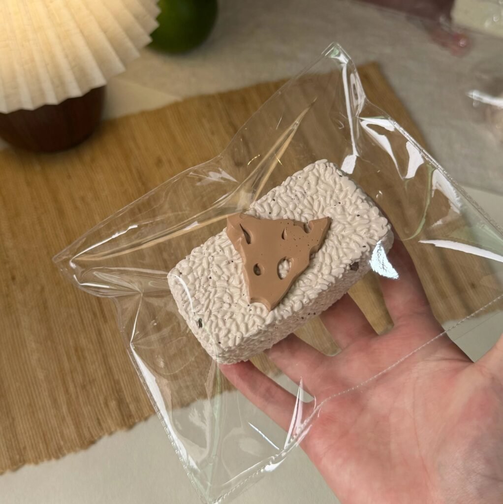388008 Fayefaye Mocha Long Rice Ball (Glutinous Cream Texture Series) / Fayefaye 摩卡长饭团（糯奶油触感系列）