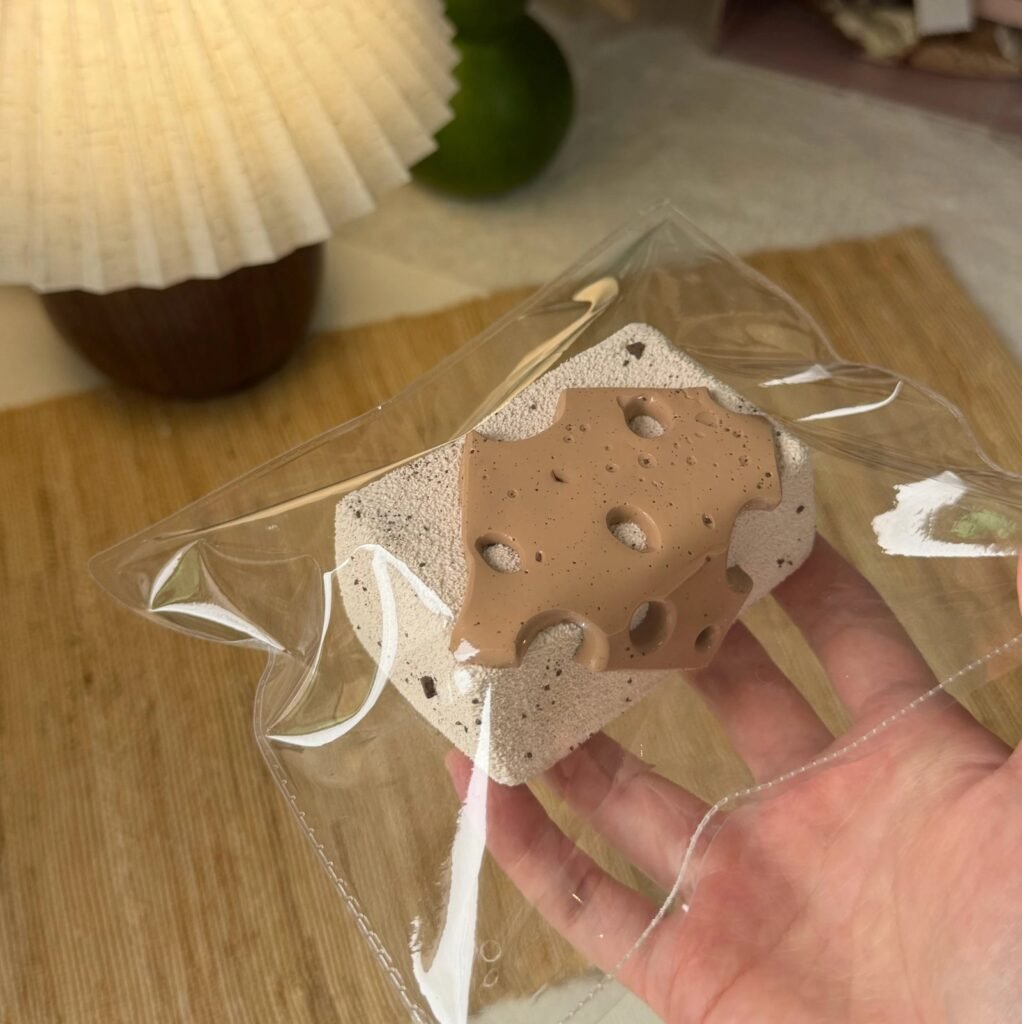 388009 Fayefaye Mocha Fluffy Toast (Glutinous Cream Texture Series) / Fayefaye 摩卡绒绒吐司（糯奶油触感系列）