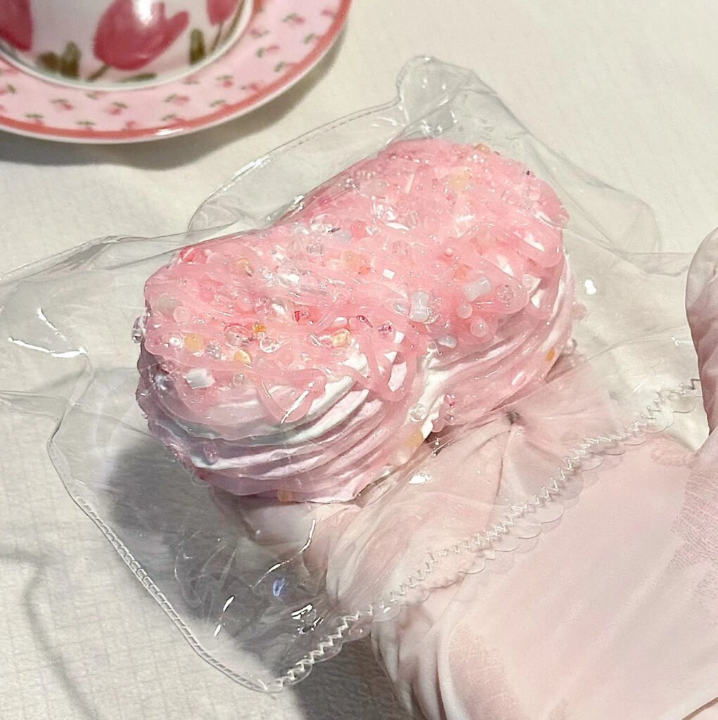 344001 Five Cats Squishy Pink Drizzle Double Cookie / 五只猫捏捏 ピンクソースダブルクッキー