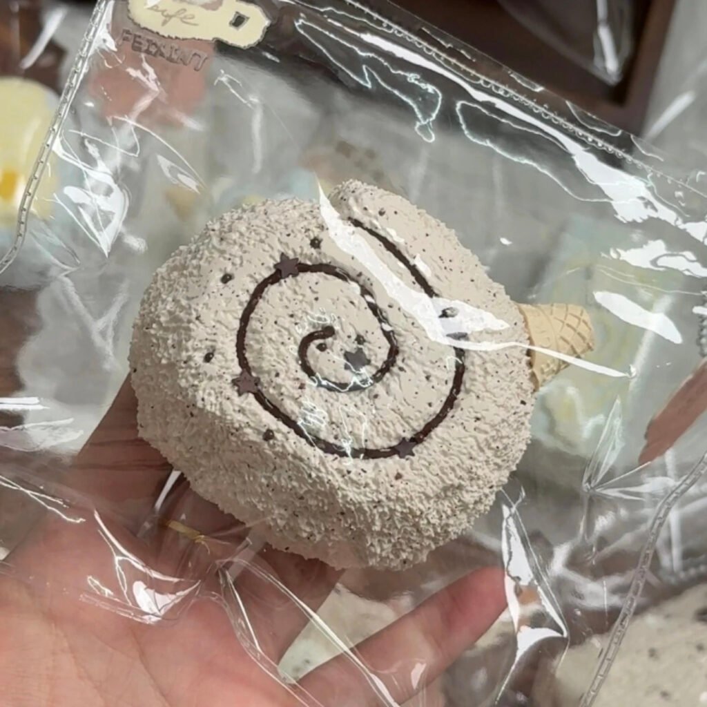 85021 Flying 7 Flower Roll (Mochi Cream Texture Series) / 飞行7 花卷(糯奶油触感系列)