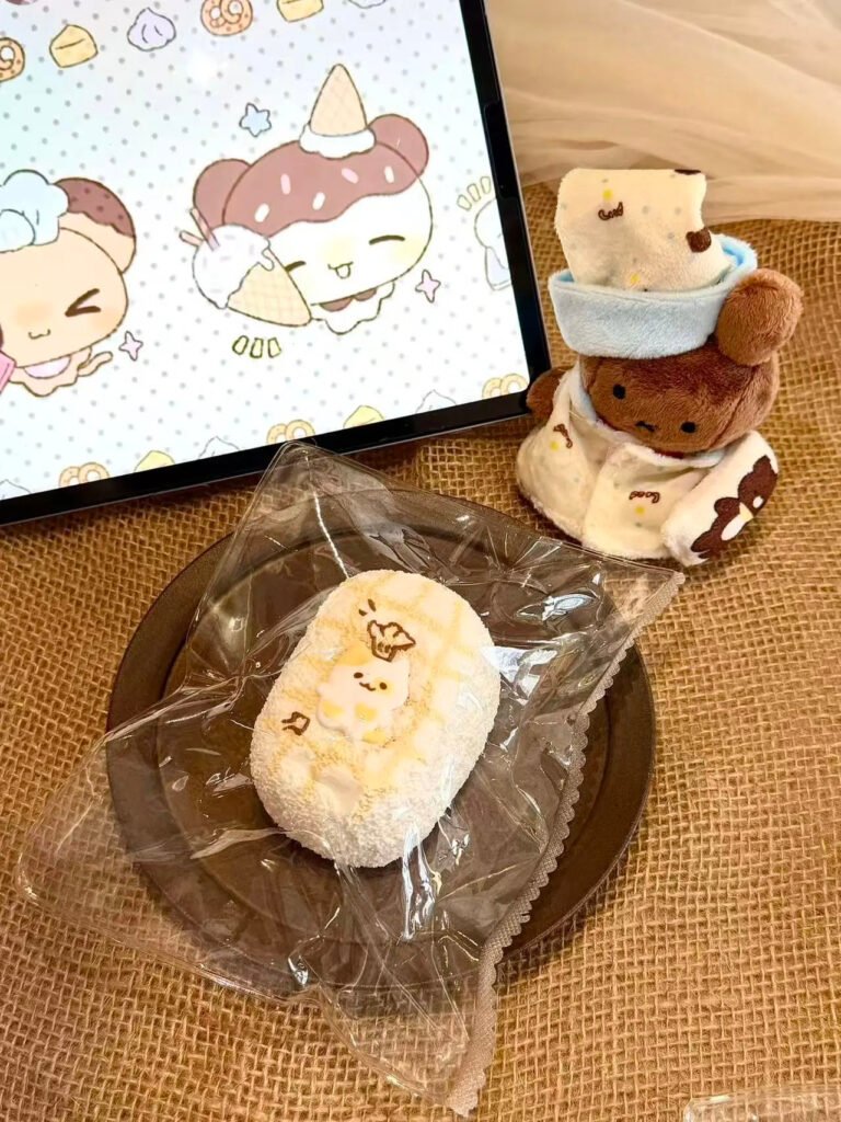 21045 Heqiqi Bakery Kitten (Soft Cream Clay Texture Series) / 禾七七 烘焙小猫（软奶油触感系列）