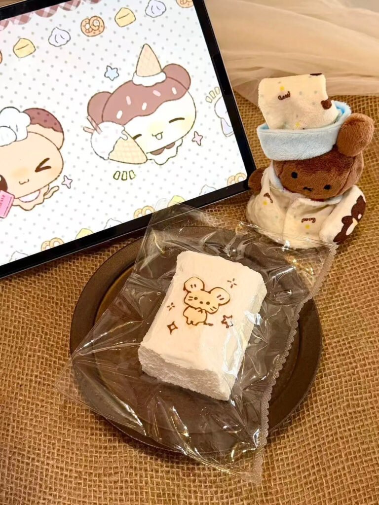 21048 Heqiqi Butter Mouse Drawing Board (Soft Cream Clay Texture Series) / 禾七七 黄油小鼠手绘板（软奶油触感系列）