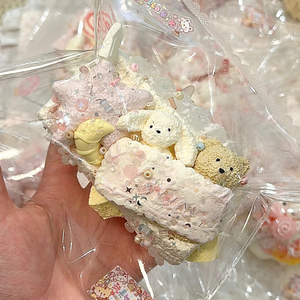 50031 HelloKiki Sweet Dream Bunny Bear (Glutinous Cream Texture Series) / hellokiki捏捏 甜梦兔熊（糯奶油触感系列）