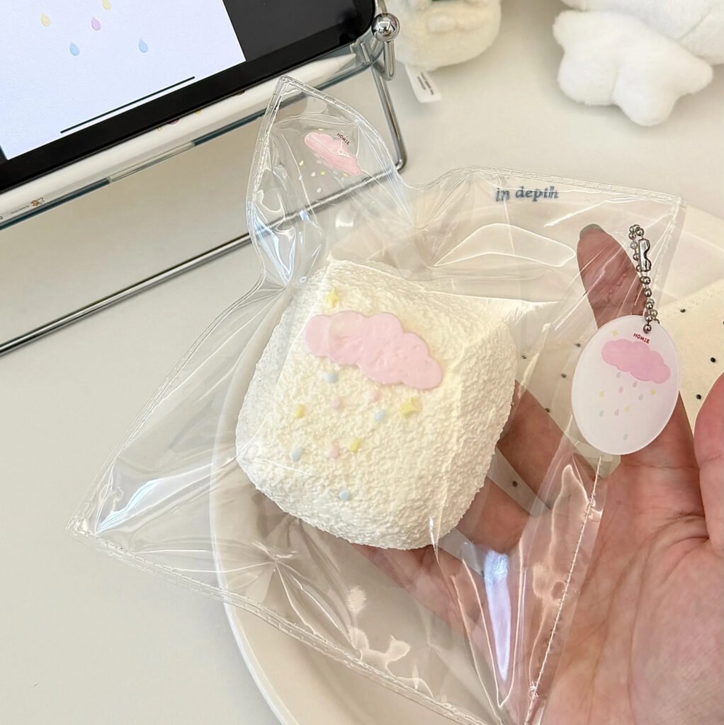 170007 Homie Studio Cloud Toast (Milk Glutinous Clay Texture Series) / 厚米捏捏事务所 云朵吐司（奶糯泥触感系列）