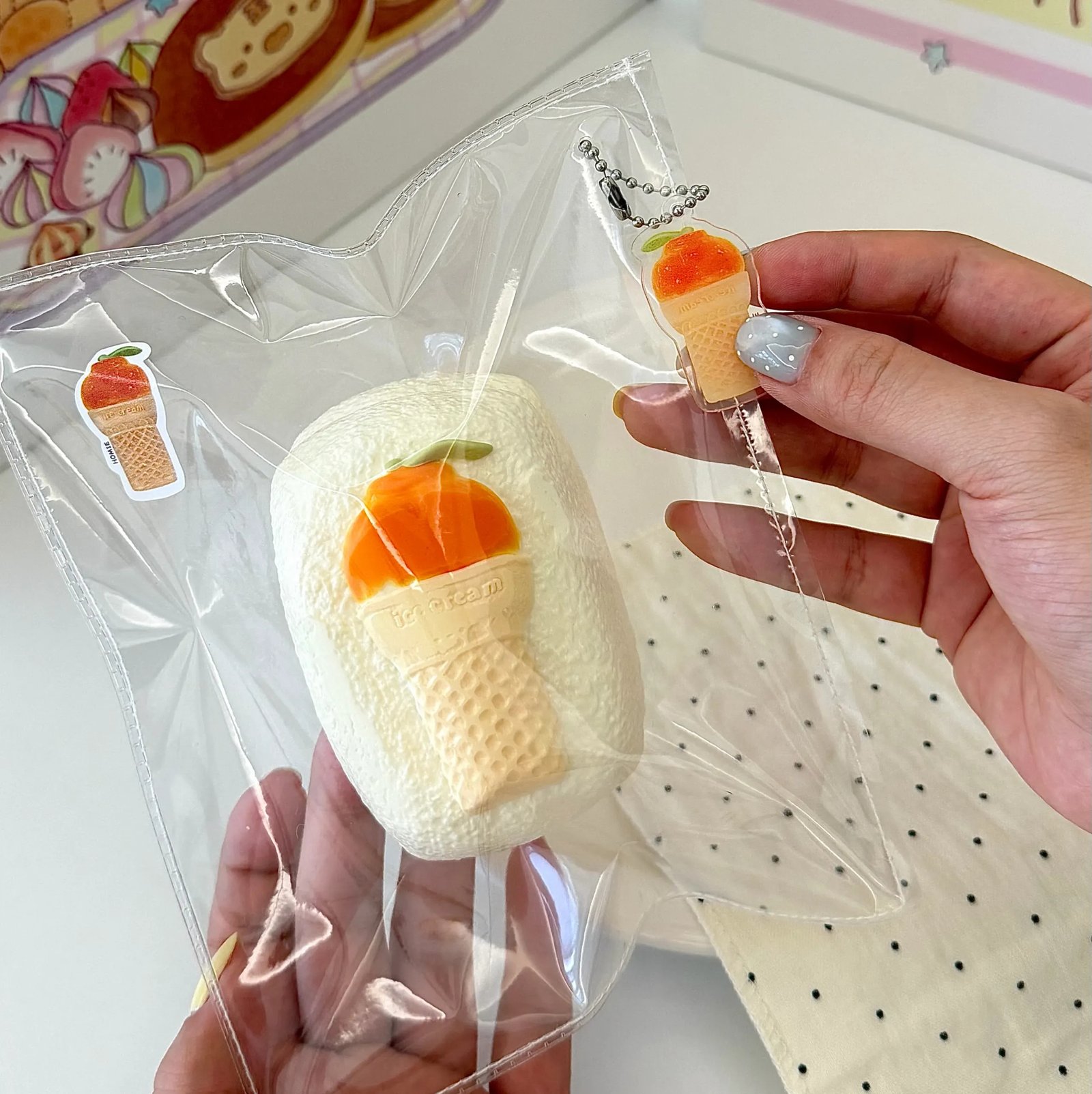 170008 Homie Studio Orange Ice Cream (Soft Cheese Clay Texture Series) / 厚米捏捏事务所 橘子冰淇凌(软干酪触感系列)