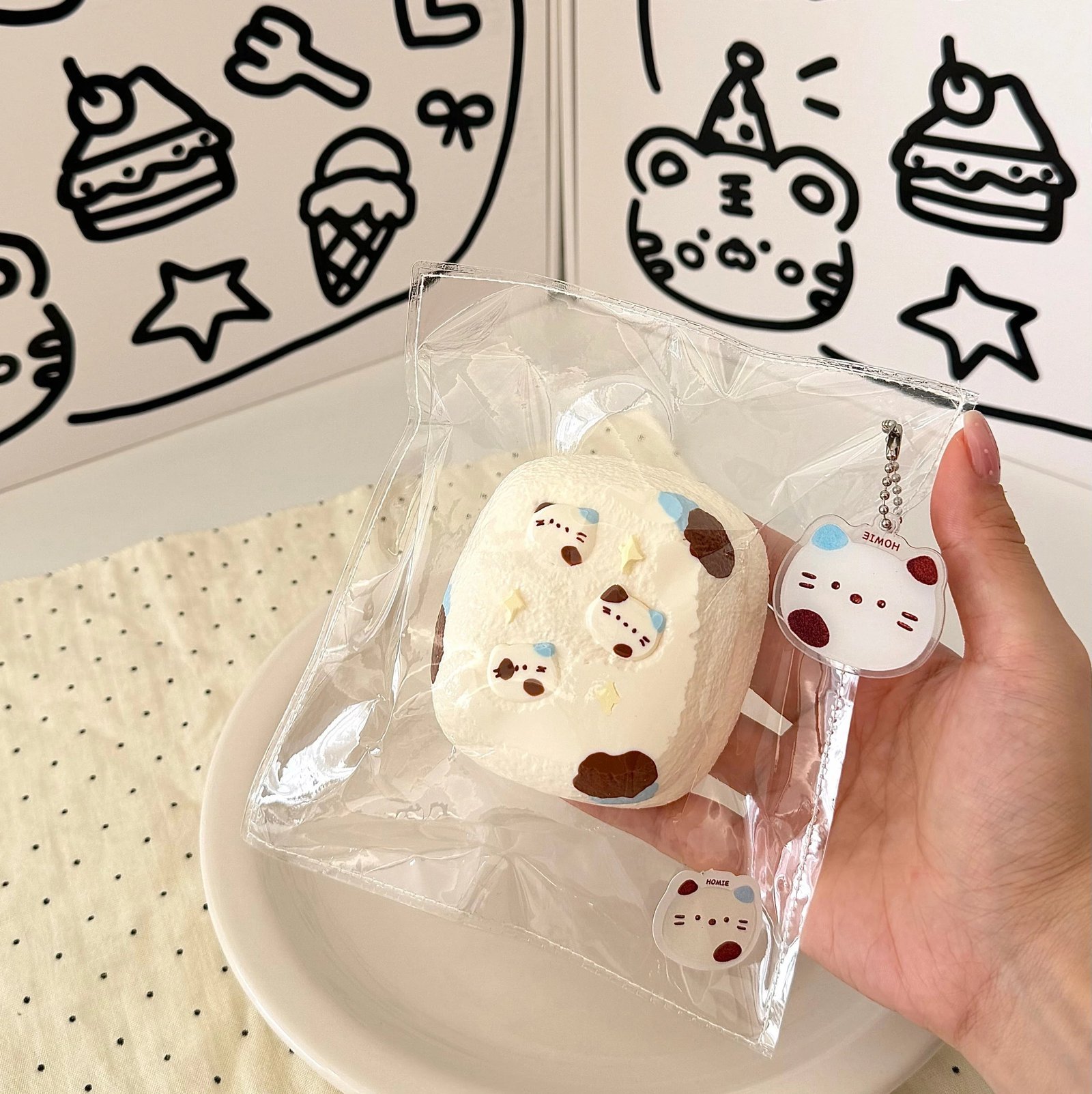 170059 Homie Studio Cow-Pattern Calico Cat Toast (Soft Cheese Clay Texture Series) / 厚米捏捏事务所 奶牛三花猫吐司(软干酪触感系列)