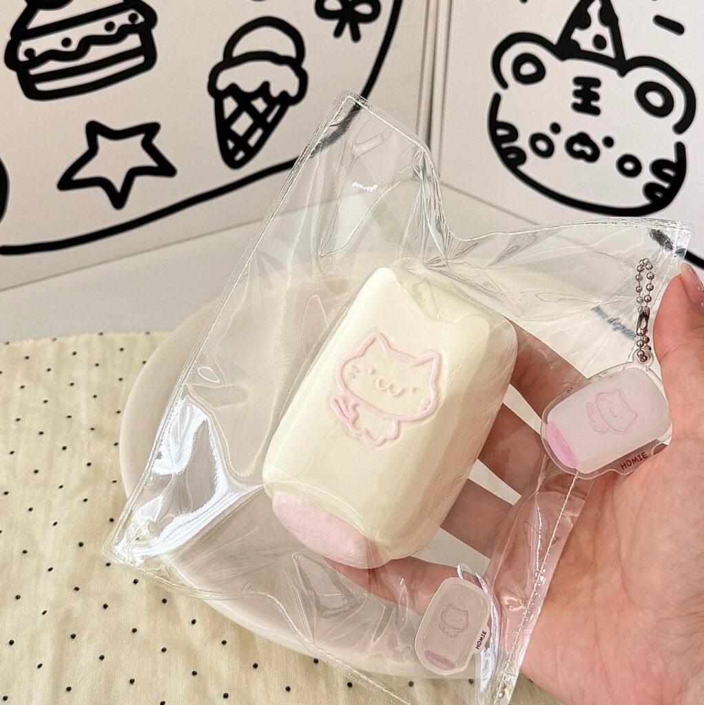 170076 Homie Studio Kitten Chocolate Bar - Pink (Rich Yogurt Clay Texture Series) / 厚米捏捏事务所 小猫巧克力棒(粉)（醇酸奶触感系列）