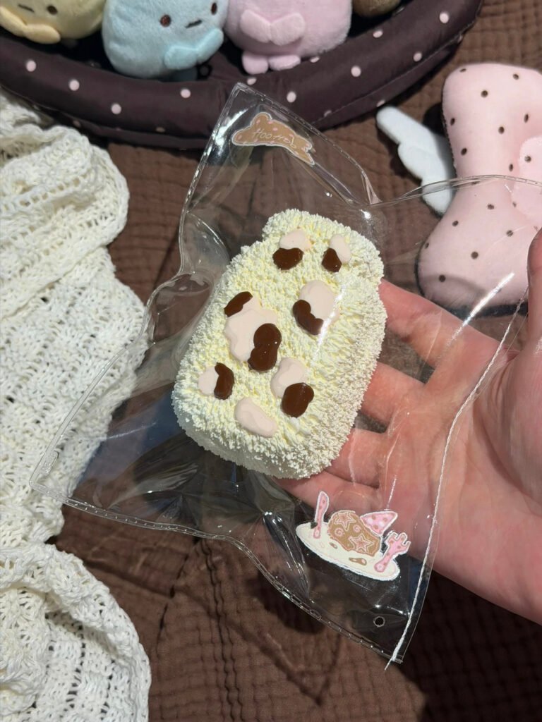 66021 HooHoo Squishy Milk Bottle (Milk Cake Clay Texture Series) / HooHoo捏 牛奶瓶（奶糕泥触感系列）