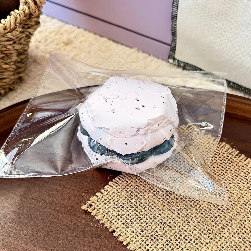 108106 Iced Americano Blueberry Macaron (Glutinous Cream Texture Series) / 炫一杯冰美式 蓝莓马卡龙（糯奶油触感系列）