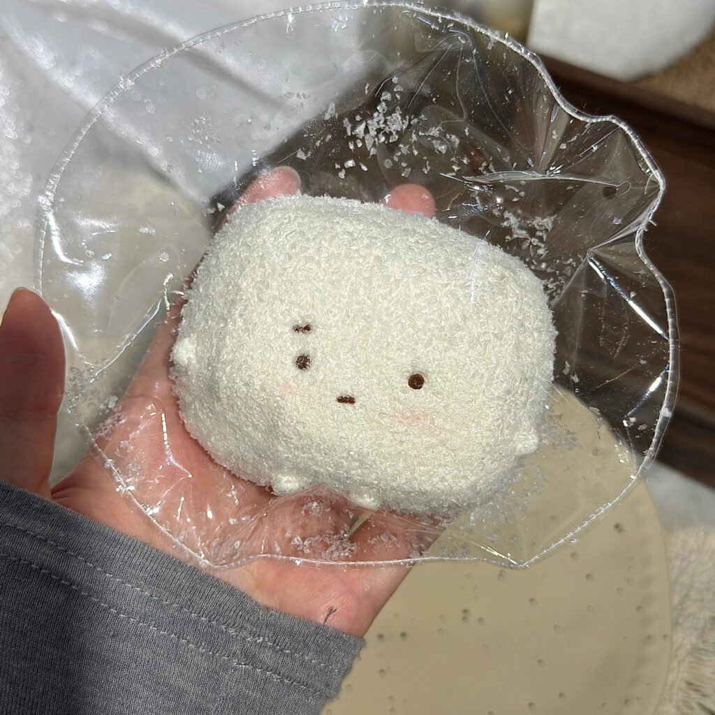 105024 JunBao Fluffy-Coated Mini Steamed Bun (Milk Cake Clay 2.0 Texture Series) / JunBao 裹绒馒头仔(奶糕泥2.0触感系列)
