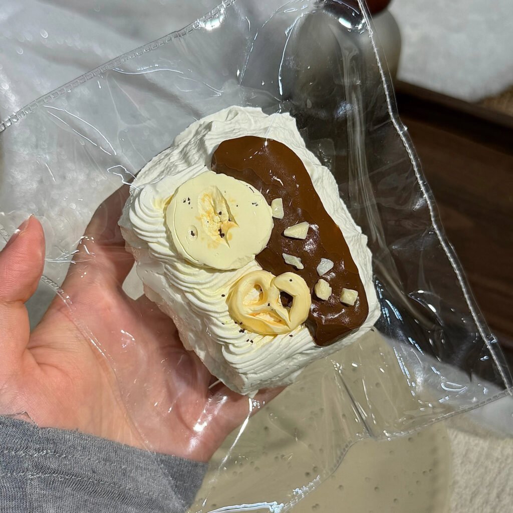 105025 JunBao Banana Chocolate Ice Cream Bar (Milk Cake Clay 2.0 Texture Series) / JunBao 香蕉巧克力雪糕(奶糕泥2.0触感系列)