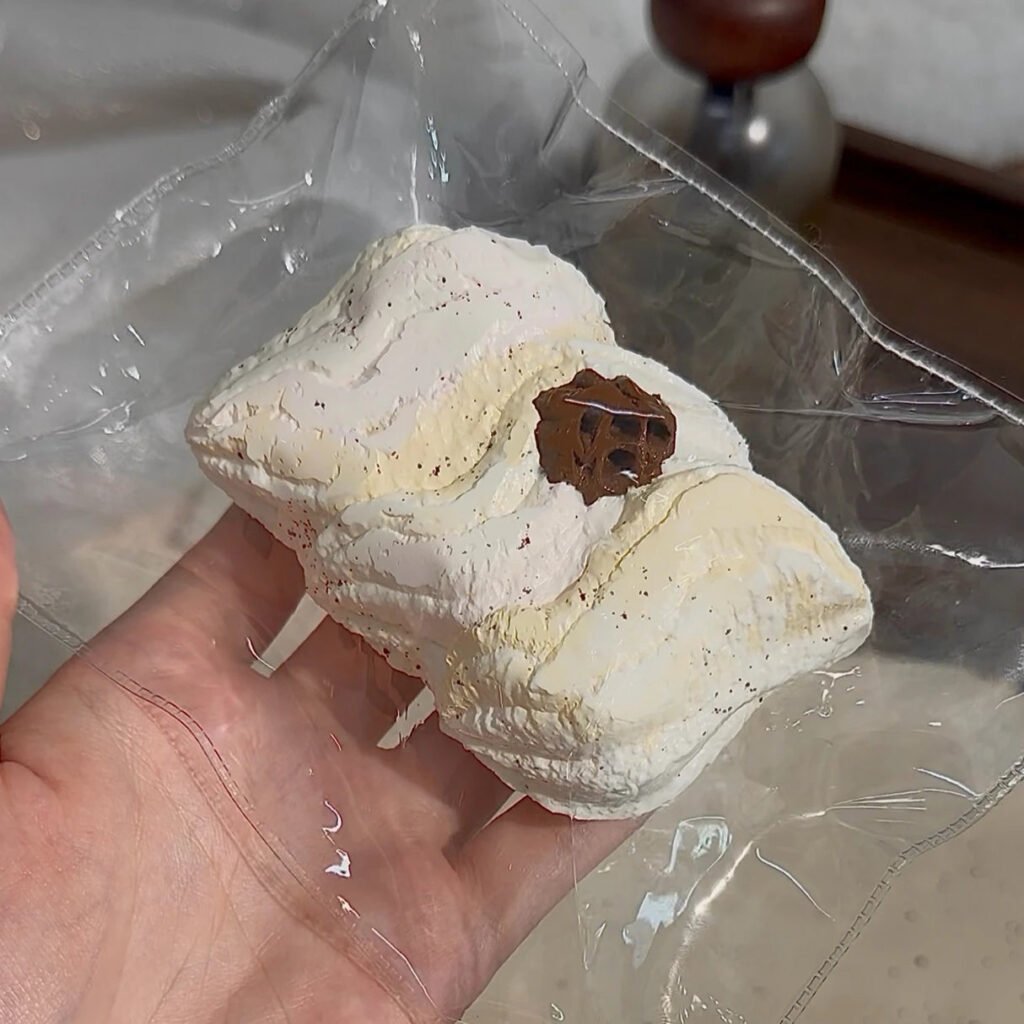 105032 JunBao Silky Cream (Thick Cream Texture Series) / JunBao 柔顺奶油（厚奶油泥触感系列）