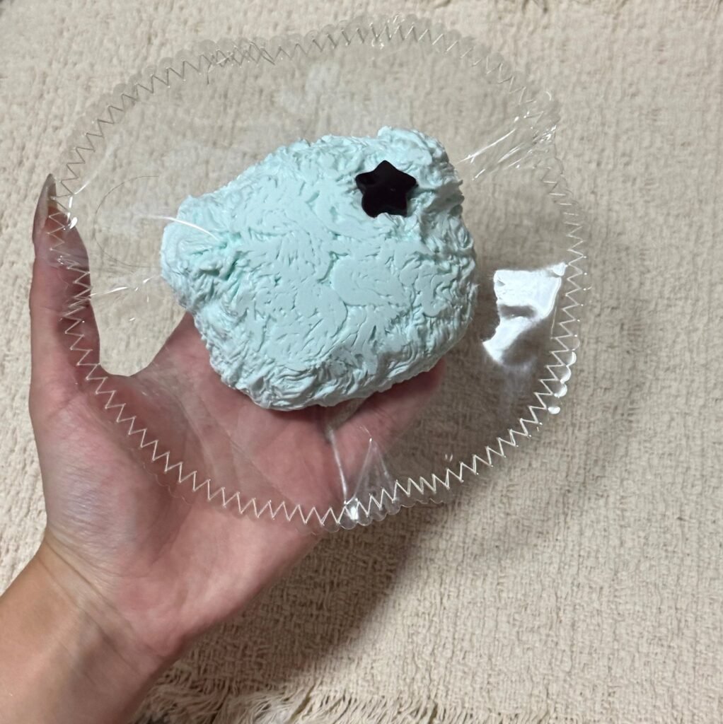 357000 Kaola Nienie Large Plush Bear Head (Milk Cream Clay Texture Series) / 考拉捏捏 大号毛绒熊头（乳膏泥触感系列）
