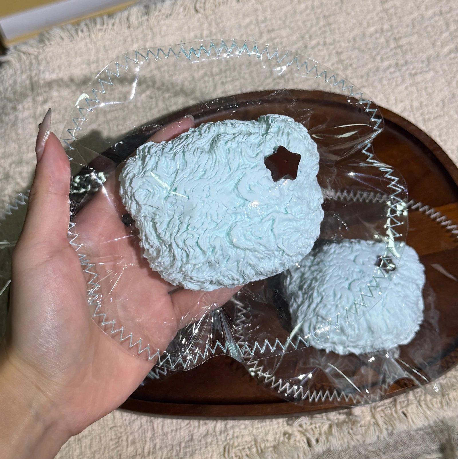 357009 Kaola Nienie Large Plush Bear Head (Dry Glutinous Clay Texture Series) / 考拉捏捏 大号毛绒熊头(干糯泥触感系列)