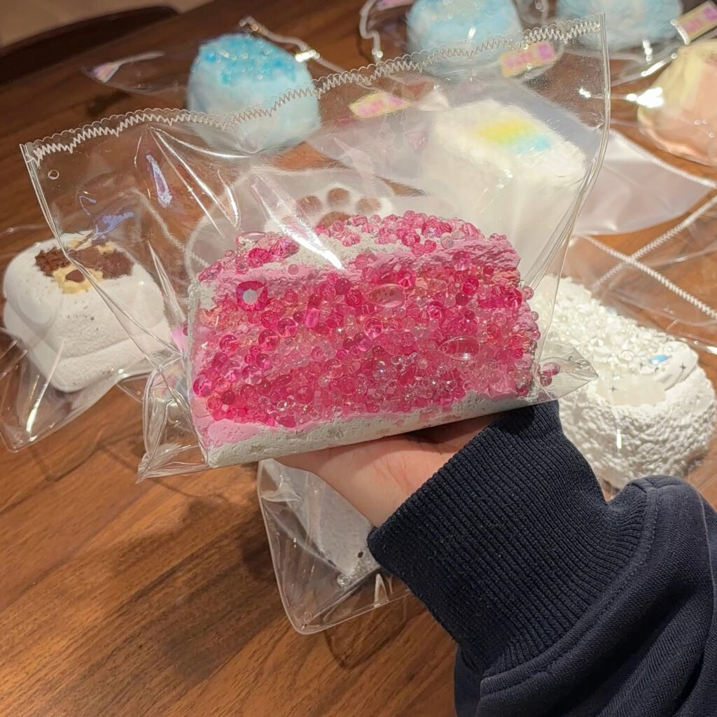 59016 Koyama Nana Three-Layer Thick Toast - Rose Red (Thick Cream Texture Series) / 小山菜奈 三层厚吐司·玫红色(厚奶油触感系列)