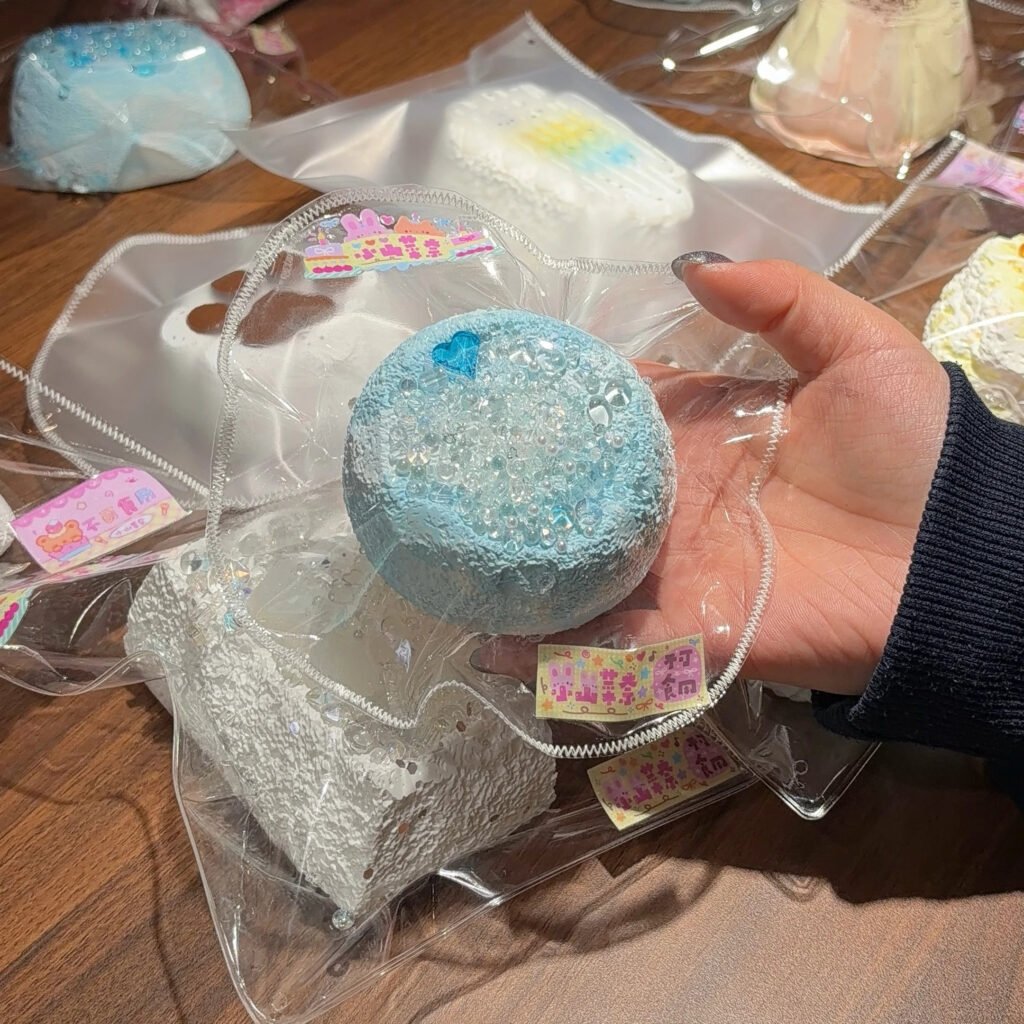 59020 Koyama Nana Double-Layer Round Toast (Thick Cream Clay Texture Series) / 小山菜奈 双层圆吐司(厚油泥触感系列)