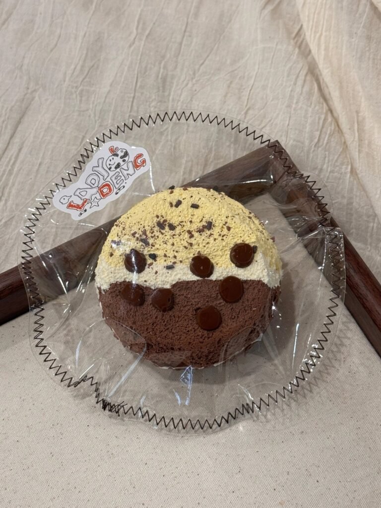 99017 Lady Deng Banana Chocolate Milk Pearl Double-Layer Round Toast (Dry Cream Texture Series) / Lady Deng バナナチョコミルクパール二層丸トースト（ドライクリーム触感シリーズ）