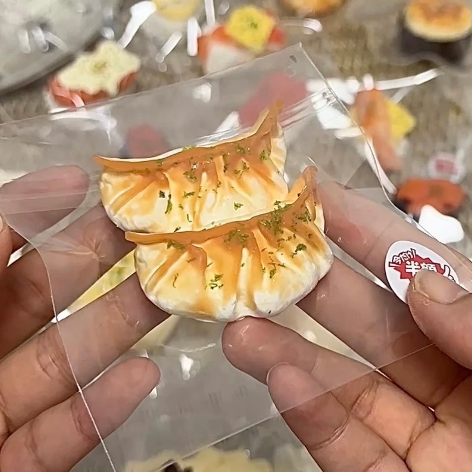 394013 Leezi & Stella Pan-Fried Dumpling (Soft Cream Texture Series) / 栗子栗子星 煎饺（绵奶油触感系列）