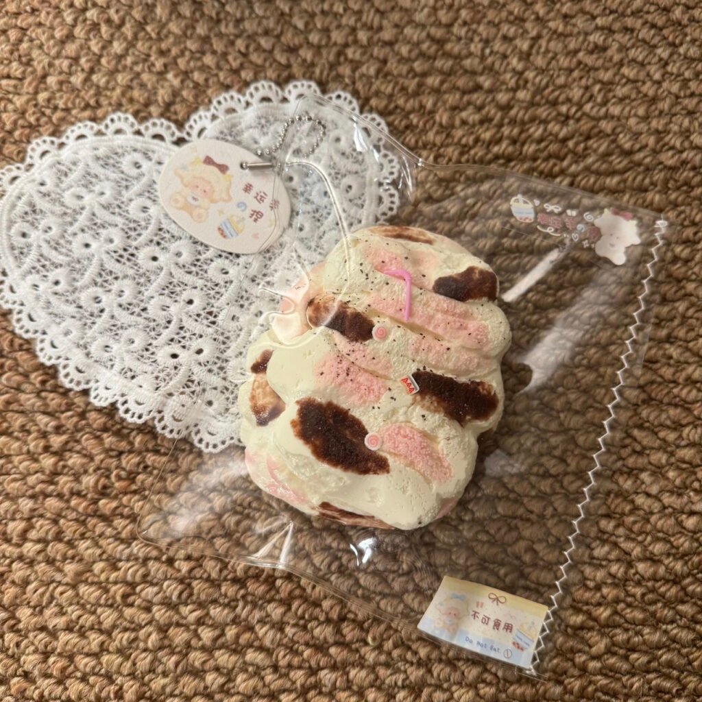 415002 Lucky Sheep Strawberry Milk Tiramisu (Watery Cream Texture Series) / 幸运羊 草莓牛奶提拉米苏（水奶油触感系列）