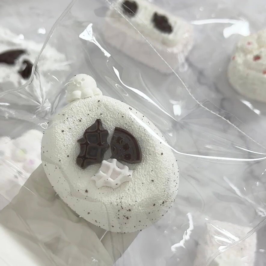 413006 Lop-Eared Bunny Little Octopus Velvet Rice Cracker / 垂耳兔兔 小章鱼丝绒仙贝