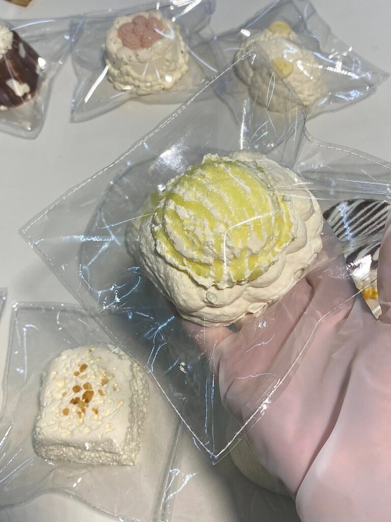353004 Liaoli Shu Shifu Green Grape Ice Cream Block (Cream Clay Texture Series) / 料理鼠师傅 青提冰淇淋奶油块（奶油泥手感系列）